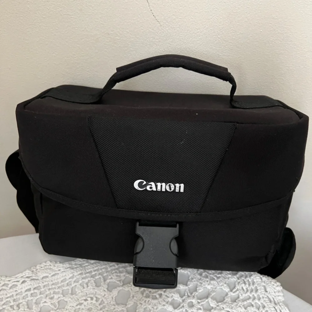 Canon Rebel t5 body with lenses and bag